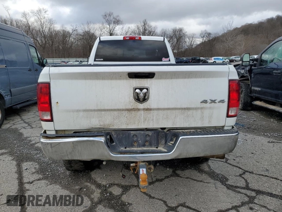 2014 Ram 2500 Tradesman with VIN 3C6UR5HL3EG301472, listed as a Copart auction lot 42656075 with 174,311 mi miles and Salvage title. Bid and sale history available at DreamBid. Image 6.