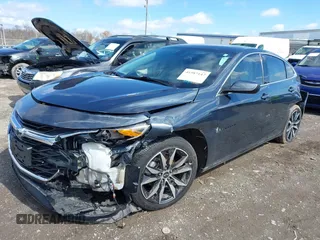 2020 Chevrolet Malibu RS with VIN 1G1ZG5ST4LF150971, listed as a IAAI auction lot 41987147 with 100,935 mi miles and . Bid and sale history available at DreamBid. Image 2.
