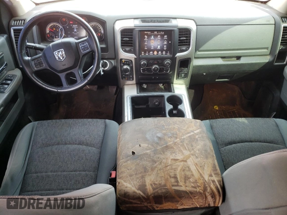 2014 Ram 1500 Big Horn z VIN 1C6RR7TT7ES256649, wystawiony jako Copart lot #53259935 z przebiegiem 198 660 mil mil oraz Szkody całkowita. Historia ofert i sprzedaży dostępna na DreamBid. Obrazek 8.