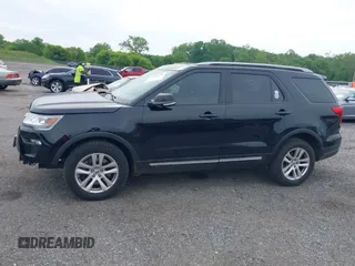 2018 Ford Explorer XLT z VIN 1FM5K8D81JGB94119, wystawiony jako IAAI lot #42346378 z przebiegiem 151 511 mil mil oraz . Historia ofert i sprzedaży dostępna na DreamBid. Obrazek 15.