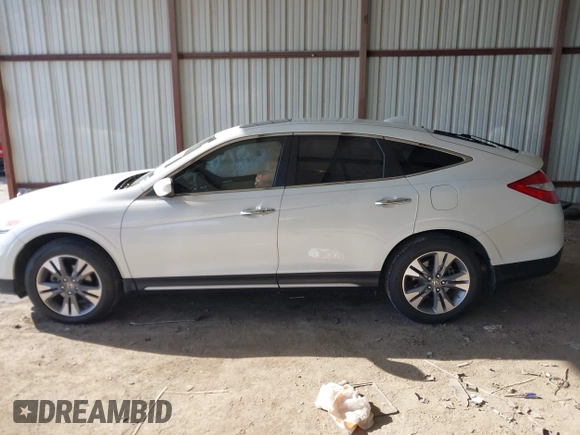 2014 Honda Crosstour EX-L with VIN 5J6TF1H52EL002561, listed as a IAAI auction lot 41287461 with 98,096 mi miles. Bid and sale history available at carsss.com. Image 14.