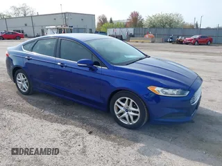 2014 Ford Fusion SE with VIN 3FA6P0H74ER389455, listed as a IAAI auction lot 42139910 with 237,252 mi miles. Bid and sale history available at carsss.com. Image 1.
