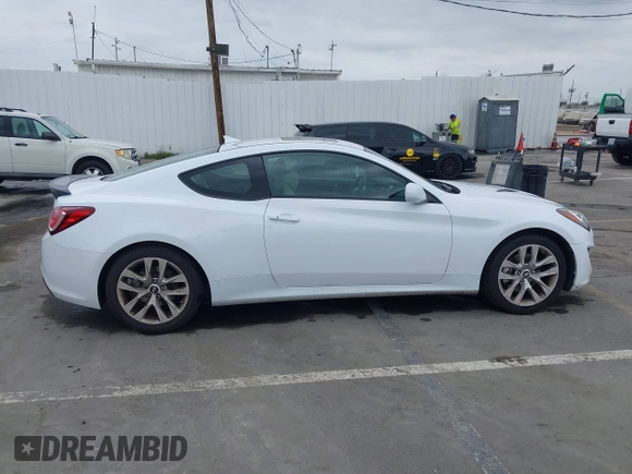 2013 Hyundai Genesis Coupe R-Spec z VIN KMHHT6KD1DU112684, wystawiony jako IAAI lot #41862231 z przebiegiem 160 698 mil mil oraz . Historia ofert i sprzedaży dostępna na DreamBid. Obrazek 13.