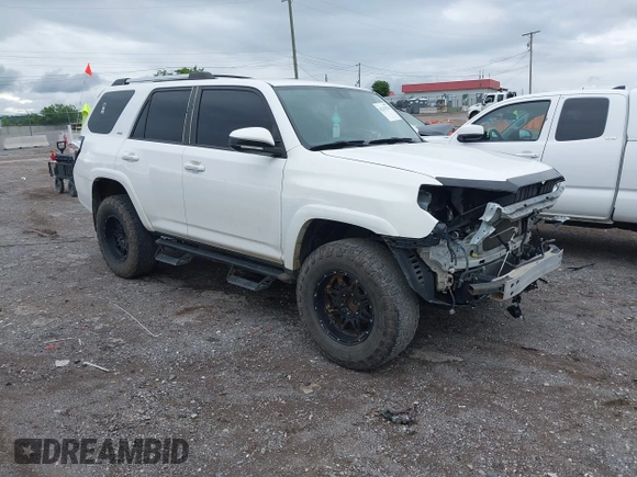 2018 Toyota 4Runner SR5 с VIN JTEZU5JR8J5187543, выставлен на аукционе IAAI как лот 42247276 с пробегом 101 405 миль миль и . История ставок и продаж доступна на DreamBid. Изображение 1.