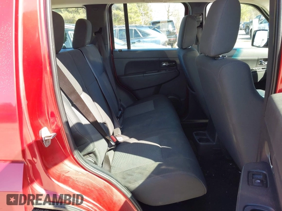 2009 Jeep Liberty Sport with VIN 1J8GN28K09W522924, listed as a IAAI auction lot 41932797 with 154,030 mi miles. Bid and sale history available at carsss.com. Image 8.