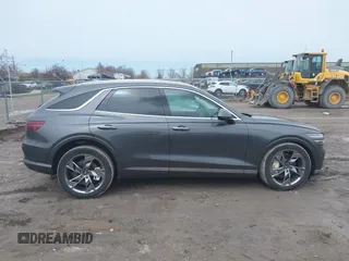 2023 Genesis GV70 Advanced z VIN 5NMMCET18PH000249, wystawiony jako IAAI lot #42013729 z przebiegiem 22 282 mil mil oraz . Historia ofert i sprzedaży dostępna na DreamBid. Obrazek 13.