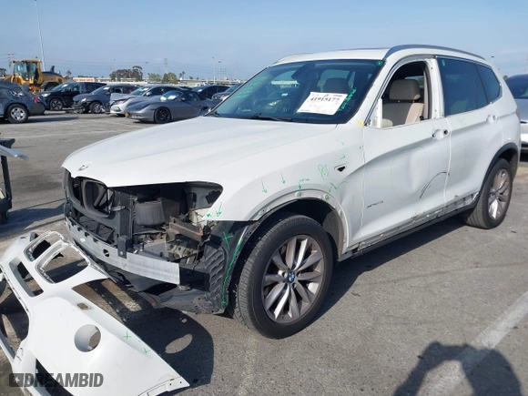 2011 BMW X3 28i with VIN 5UXWX5C52BL715405, listed as a IAAI auction lot 41915177 with 142,199 mi miles. Bid and sale history available at carsss.com. Image 2.