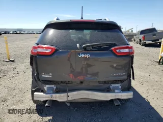 2014 Jeep Cherokee Limited z VIN 1C4PJMDS1EW170001, wystawiony jako Copart lot #57645655 z przebiegiem 154 098 mil mil oraz Szkoda całkowita • Salvage title. Historia ofert i sprzedaży dostępna na DreamBid. Obrazek 6.