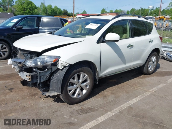 2014 Nissan Murano SV z VIN JN8AZ1MU5EW402599, wystawiony jako IAAI lot #42115514 z przebiegiem 131 656 mil mil oraz . Historia ofert i sprzedaży dostępna na DreamBid. Obrazek 18.