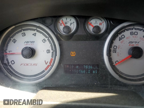 2008 Ford Focus SE with VIN 1FAHP35N38W161641, listed as a Copart auction lot 52700255 with 190,166 mi miles and Salvage Title. Bid and sale history available at carsss.com. Image 9.
