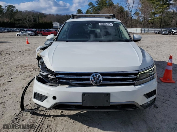 2019 Volkswagen Tiguan SEL Premium with VIN 3VV4B7AXXKM019673, listed as a Copart auction lot 50766895 with 63,536 mi miles and Salvage Title. Bid and sale history available at carsss.com. Image 5.