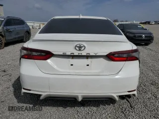 2022 Toyota Camry SE with VIN 4T1T11AK6NU062627, listed as a Copart auction lot 49185615 with 40,788 mi miles and Salvage Title. Bid and sale history available at carsss.com. Image 6.