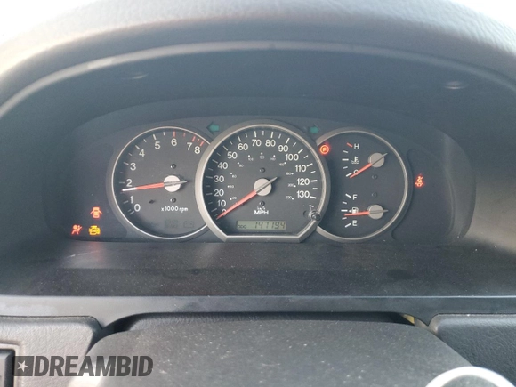 2004 Kia Sedona LX with VIN KNDUP131046591151, listed as a Copart auction lot 82201894 with 147,194 mi miles and Salvage Title. Bid and sale history available at carsss.com. Image 9.