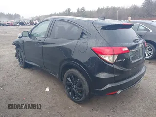2022 Honda HR-V Sport with VIN 3CZRU6H19NM756131, listed as a IAAI auction lot 41620820 with 26,227 mi miles. Bid and sale history available at carsss.com. Image 3.