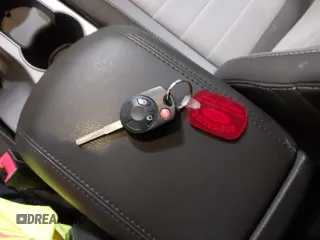 2016 Ford Escape SE с VIN 1FMCU9G94GUC44808, выставлен на аукционе IAAI как лот 42317988 с пробегом 112 536 миль миль и . История ставок и продаж доступна на DreamBid. Изображение 11.