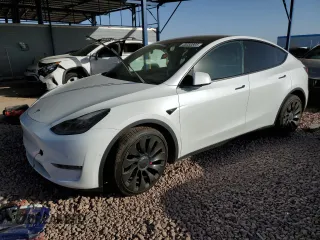 2022 Tesla Model Y Performance with VIN 7SAYGDEF7NF337571, listed as a Copart auction lot 45050805 with Not Provided miles and Salvage Title. Bid and sale history available at DreamBid. Image 1.