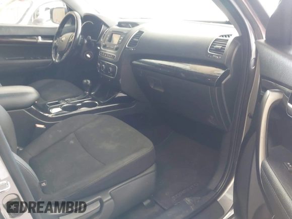 2014 Kia Sorento LX с VIN 5XYKTCA65EG531894, выставлен на аукционе IAAI как лот 42428456 с пробегом 177 265 миль миль и . История ставок и продаж доступна на DreamBid. Изображение 5.