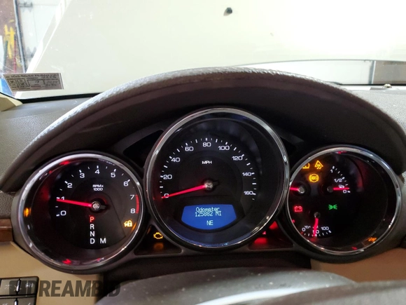 2011 Cadillac CTS Luxury z VIN 1G6DG5EY6B0127401, wystawiony jako Copart lot #57079285 z przebiegiem 125 882 mil mil oraz Szkoda całkowita • Salvage title. Historia ofert i sprzedaży dostępna na DreamBid. Obrazek 9.