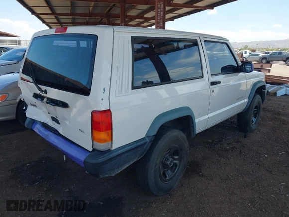 1998 Jeep Cherokee с VIN 1J4FT27S3WL145877, выставлен на аукционе IAAI как лот 42660302 с пробегом 216 632 миль миль и . История ставок и продаж доступна на DreamBid. Изображение 4.