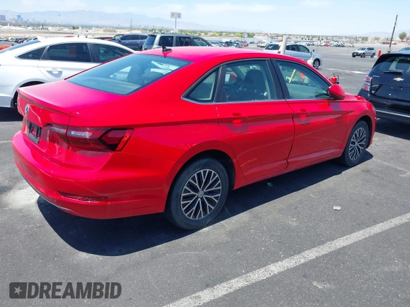 2021 Volkswagen Jetta S with VIN 3VWC57BU3MM101332, listed as a IAAI auction lot 42387466 with 116,319 mi miles and . Bid and sale history available at DreamBid. Image 4.
