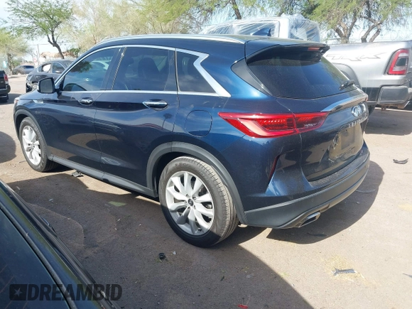 2019 Infiniti QX50 Essential z VIN 3PCAJ5M16KF104787, wystawiony jako IAAI lot #42239714 z przebiegiem 83 052 mil mil oraz . Historia ofert i sprzedaży dostępna na DreamBid. Obrazek 3.