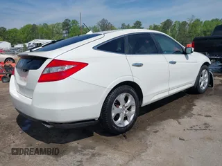 2010 Honda Crosstour EX-L z VIN 5J6TF2H55AL011092, wystawiony jako IAAI lot #42113820 z przebiegiem 239 179 mil mil oraz . Historia ofert i sprzedaży dostępna na DreamBid. Obrazek 4.