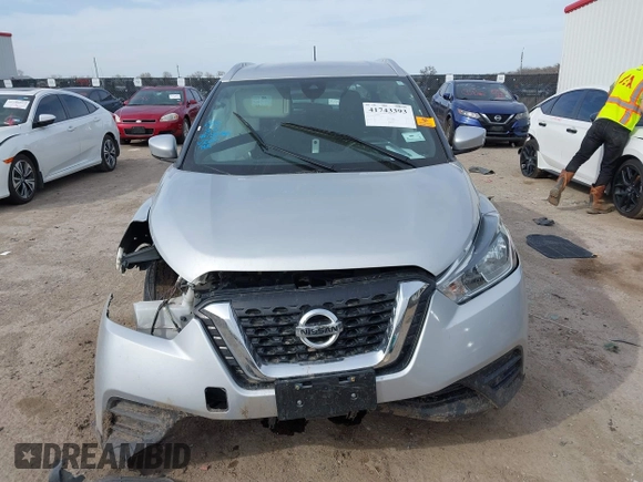2020 Nissan Kicks SV with VIN 3N1CP5CV1LL506511, listed as a IAAI auction lot 41743393 with 59,869 mi miles. Bid and sale history available at carsss.com. Image 12.