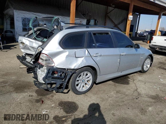 2007 BMW 3 Series 328xi z VIN WBAVT73557FZ35290, wystawiony jako Copart lot #48251955 z przebiegiem 287 728 mil mil oraz Szkoda całkowita • Salvage title. Historia ofert i sprzedaży dostępna na DreamBid. Obrazek 3.