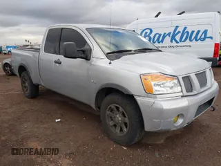 2006 Nissan Titan XE with VIN 1N6AA06B86N500376, listed as a IAAI auction lot 41771575 with 141,725 mi miles. Bid and sale history available at carsss.com. Image 1.