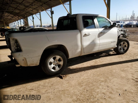 2022 Ram 1500 Big Horn z VIN 1C6RREBT8NN201776, wystawiony jako Copart lot #48359675 z przebiegiem 109 030 mil mil oraz Szkoda całkowita • Salvage title. Historia ofert i sprzedaży dostępna na DreamBid. Obrazek 3.