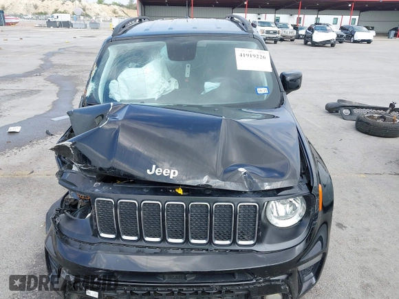 2020 Jeep Renegade Latitude with VIN ZACNJABB8LPL44436, listed as a IAAI auction lot 41919226 with 71,600 mi miles and . Bid and sale history available at DreamBid. Image 13.