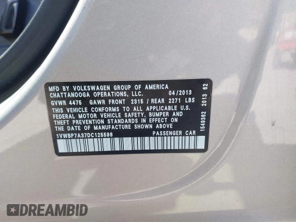2013 Volkswagen Passat SE w/Sunroof & Nav with VIN 1VWBP7A37DC125598, listed as a IAAI auction lot 42022573 with 149,812 mi miles. Bid and sale history available at carsss.com. Image 9.