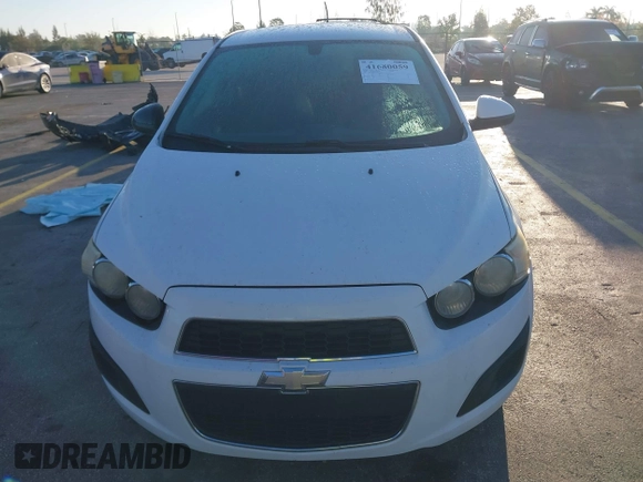 2014 Chevrolet Sonic LT with VIN 1G1JC6SH8E4231285, listed as a IAAI auction lot 41680059 with 167,666 mi miles. Bid and sale history available at carsss.com. Image 6.