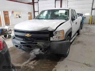2013 Chevrolet Silverado 1500 Work Truck with VIN 1GCRKPEA2DZ145327, listed as a IAAI auction lot 41644238 with 206,707 mi miles. Bid and sale history available at carsss.com. Image 6.