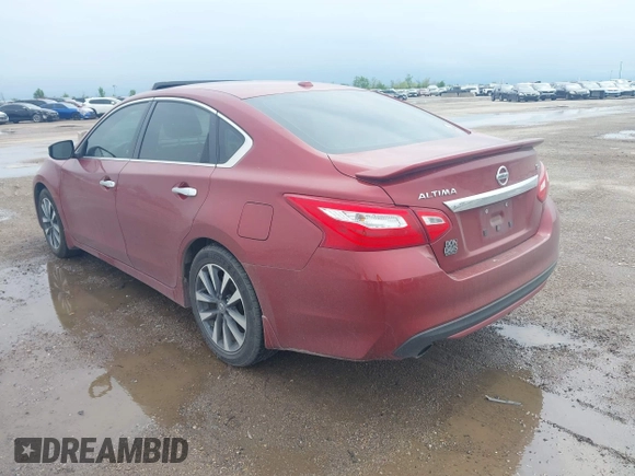 2016 Nissan Altima SR z VIN 1N4AL3AP6GC283950, wystawiony jako IAAI lot #41953970 z przebiegiem 105 721 mil mil oraz . Historia ofert i sprzedaży dostępna na DreamBid. Obrazek 3.