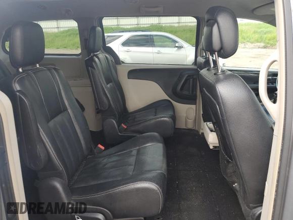 2014 Chrysler Town & Country Touring z VIN 2C4RC1BG8ER444870, wystawiony jako Copart lot #58697845 z przebiegiem 182 067 mil mil oraz Czysty tytuł • Clean title. Historia ofert i sprzedaży dostępna na DreamBid. Obrazek 11.