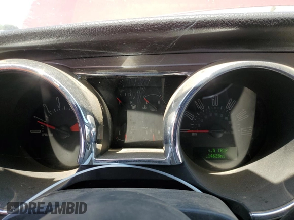 2007 Ford Mustang Deluxe with VIN 1ZVFT84N575271099, listed as a Copart auction lot 59233515 with 214,628 mi miles and Clean title. Bid and sale history available at DreamBid. Image 9.