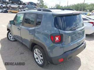 2018 Jeep Renegade Latitude with VIN ZACCJABB7JPJ69925, listed as a IAAI auction lot 41954537 with 61,680 mi miles. Bid and sale history available at carsss.com. Image 3.