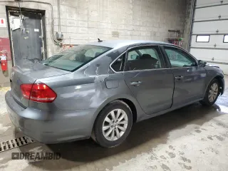 2014 Volkswagen Passat S z VIN 1VWAS7A39EC024588, wystawiony jako Copart lot #57968045 z przebiegiem 131 284 mil mil oraz Szkoda całkowita • Salvage title. Historia ofert i sprzedaży dostępna na DreamBid. Obrazek 3.