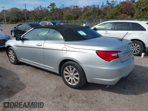 2011 Chrysler 200 Touring with VIN 1C3BC2EB2BN532527, listed as a IAAI auction lot 41428010 with 85,968 mi miles. Bid and sale history available at carsss.com. Image 3.