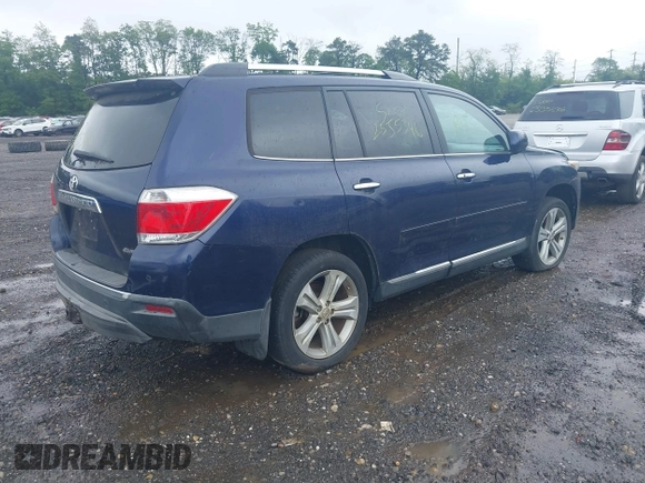 2012 Toyota Highlander Limited with VIN 5TDDK3EH9CS157524, listed as a IAAI auction lot 42340448 with Not provided miles and . Bid and sale history available at DreamBid. Image 4.