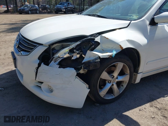 2011 Nissan Altima S with VIN 1N4AL2APXBN465996, listed as a IAAI auction lot 41907608 with 210,702 mi miles and . Bid and sale history available at DreamBid. Image 6.