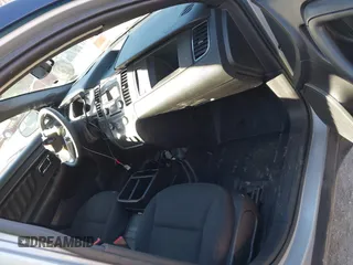 2015 Ford Police Interceptor z VIN 1FAHP2MK8FG162227, wystawiony jako IAAI lot #41457221 z przebiegiem 154 765 mil mil oraz . Historia ofert i sprzedaży dostępna na DreamBid. Obrazek 5.