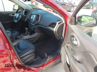 2016 Jeep Cherokee Limited with VIN 1C4PJMDS9GW188443, listed as a IAAI auction lot 42224592 with 173,581 mi miles and . Bid and sale history available at DreamBid. Image 5.