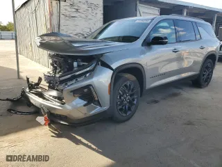 2024 Chevrolet Traverse FWD LT with VIN 1GNERGKS8RJ209410, listed as a Copart auction lot 71764784 with 960 mi miles and Salvage Title. Bid and sale history available at carsss.com. Image 1.