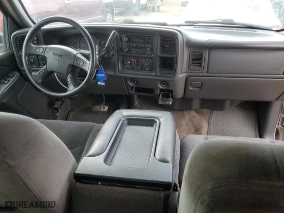 2007 GMC Sierra 1500 Classic SLT with VIN 2GTEK19Z371137665, listed as a Copart auction lot 75189474 with 271,832 mi miles and Salvage Title. Bid and sale history available at carsss.com. Image 8.