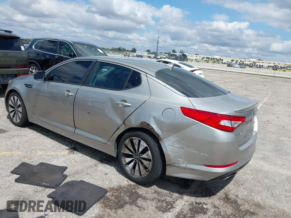 2012 Kia Optima SX with VIN 5XXGR4A67CG066935, listed as a IAAI auction lot 41989589 with 80,420 mi miles and . Bid and sale history available at carsss.com. Image 3.