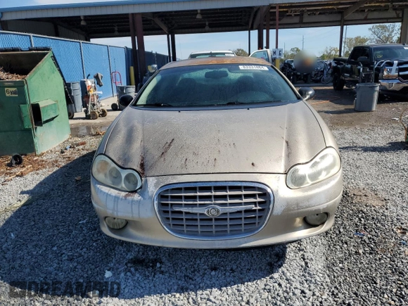 2003 Chrysler Concorde LXi z VIN 2C3HD36M53H576299, wystawiony jako Copart lot #83331884 z przebiegiem 97 827 mil mil oraz Szkody całkowita. Historia ofert i sprzedaży dostępna na DreamBid. Obrazek 5.