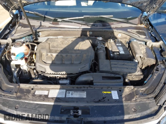 2018 Volkswagen Passat SE z VIN 1VWBA7A3XJC038887, wystawiony jako IAAI lot #42084936 z przebiegiem 62 857 mil mil oraz . Historia ofert i sprzedaży dostępna na DreamBid. Obrazek 10.