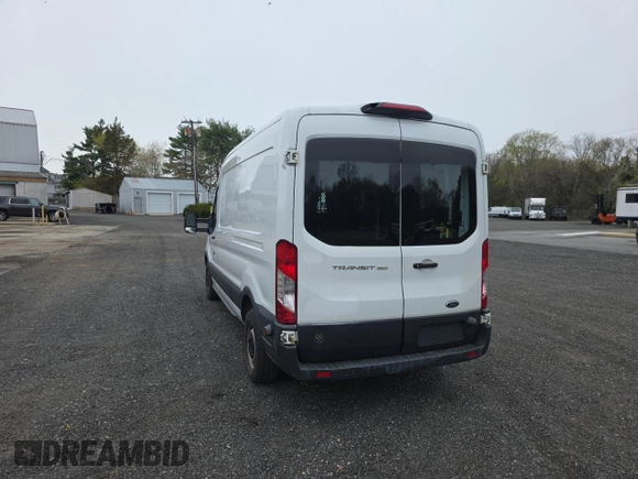 2018 Ford Transit z VIN 1FTBW2CM5JKA75168, wystawiony jako Copart lot #52987495 z przebiegiem 216 104 mil mil oraz Czysty tytuł • Clean title. Historia ofert i sprzedaży dostępna na DreamBid. Obrazek 3.